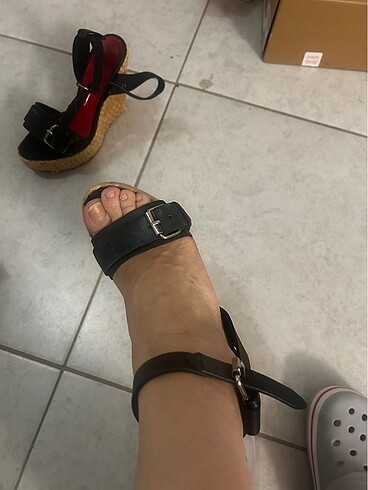 Hotiç kalın topuklu tek bant ayakkabı - Görsel 5
