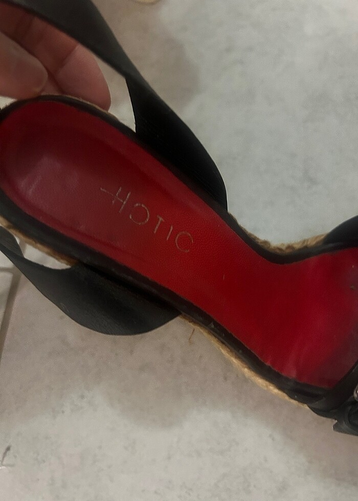 Hotiç kalın topuklu tek bant ayakkabı - Görsel 4