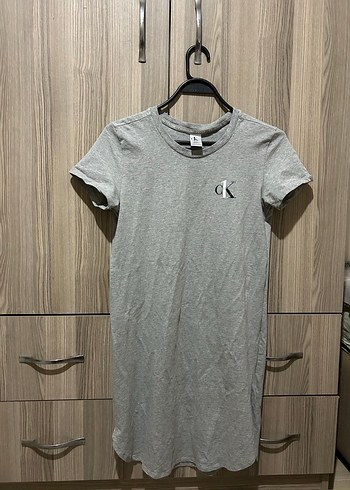 Calvin Klein elbise
