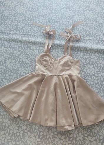 Dollskill elbise