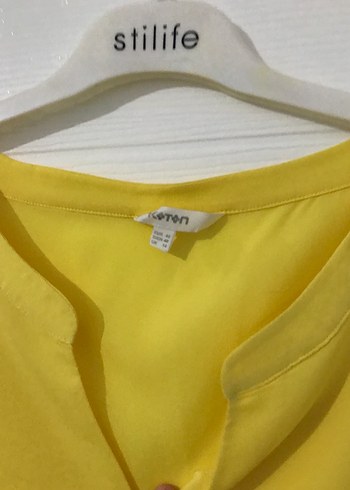 Sarı V Yaka Kısa Kollu Bluz - Görsel 2