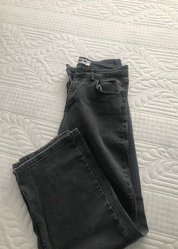 Siyah Baskılı Fermuarlı Kadın Kot Pantolon - Görsel 7