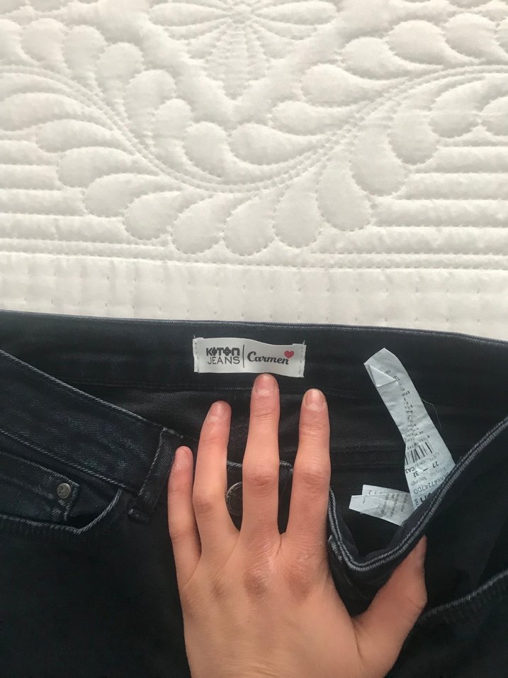 Siyah Baskılı Fermuarlı Kadın Kot Pantolon - Görsel 3