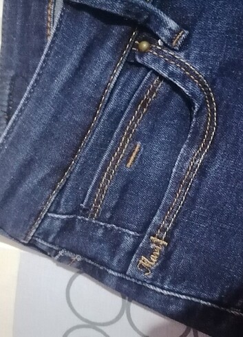 28 Beden lacivert Renk Düşük bel jean