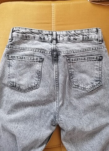 36 Beden gri Renk Trendyolmilla gri jean