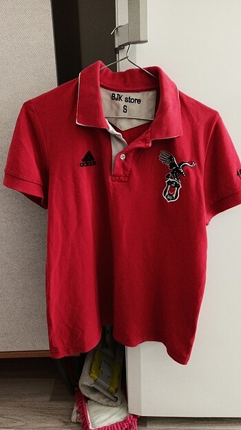 Adidas marka S beden tişört 