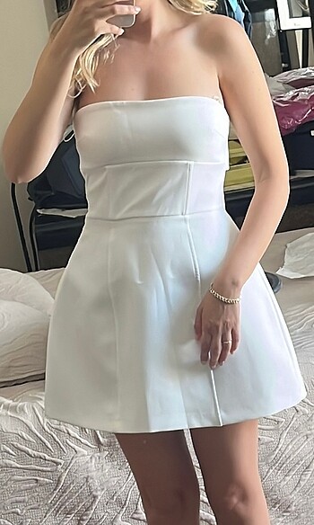 Zara Beyaz Straplez Elbise