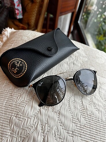 Ray ban 2 kere kullanıldı.