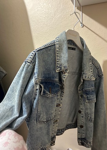 Gri Düğmeli Kadın Denim Ceket