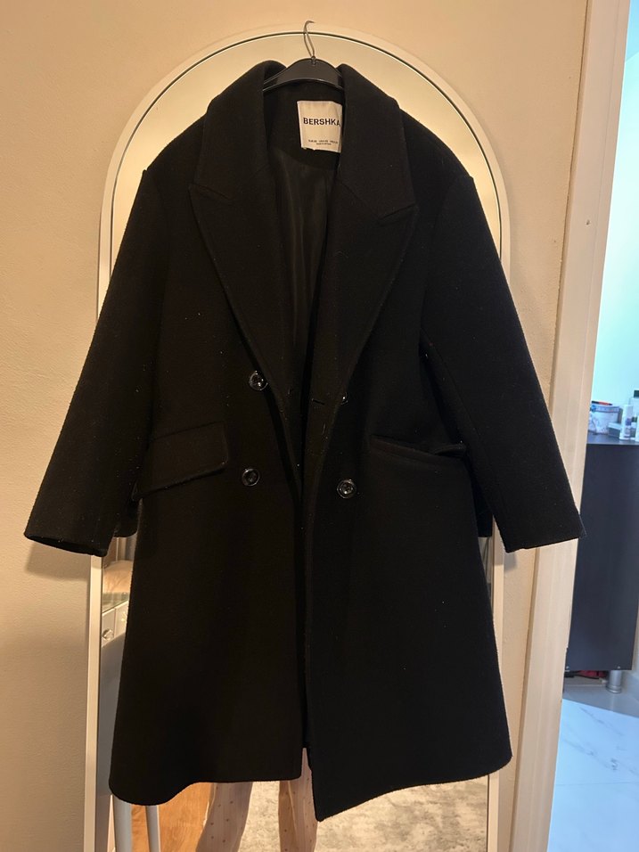 BERSHKA Siyah KABAN - Görsel 4