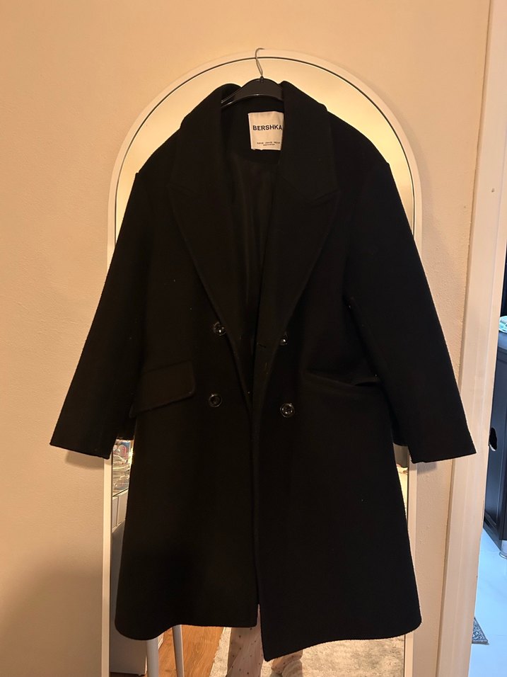 BERSHKA Siyah KABAN - Görsel 2