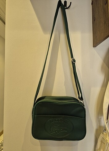 Lacoste çanta