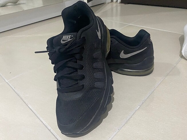 Nike spor ayakkabı