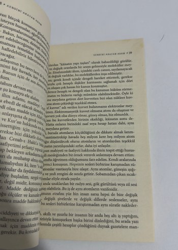 Kendini Arayan Adam - Halit Ertuğrul
