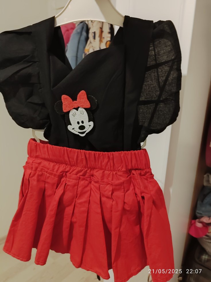 Kız Çocuk Kırmızı Fırfırlı Goth Elbise - Görsel 3