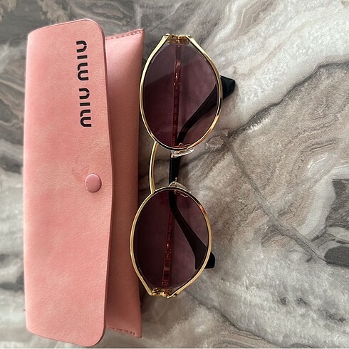 Miu miu gözlük