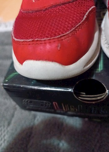 25 Beden kırmızı Renk Kırmızı Erkek Çocuk Spor Ayakkabı Skechers 25