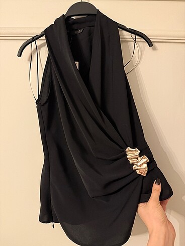 Zara Bluz