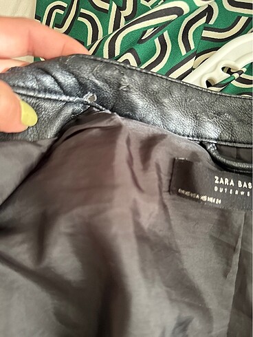 xs Beden siyah Renk Zara biker deri ceket