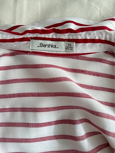 xs Beden BERSHKA gömlek