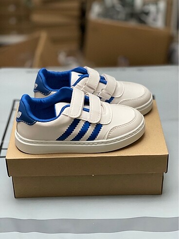 Adidas erkek çocuk spor Ayakkabı