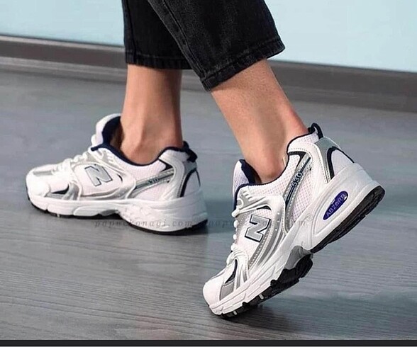 41 Beden beyaz Renk New Balance spor Ayakkabı
