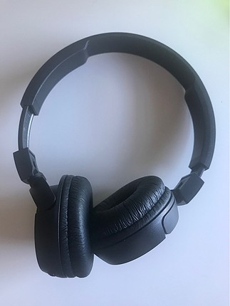 JBL Kablosuz kulaküstü kulaklık