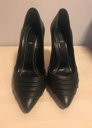 Elle stiletto 