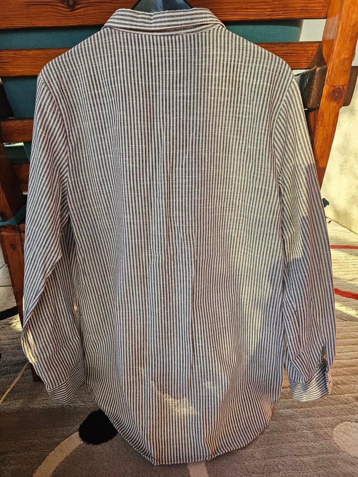 Nakışlı Düğmeli Gri Kadın Gömlek - Görsel 5