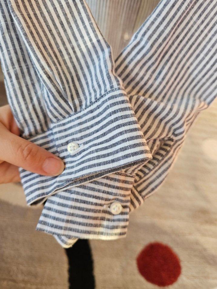 Nakışlı Düğmeli Gri Kadın Gömlek - Görsel 4