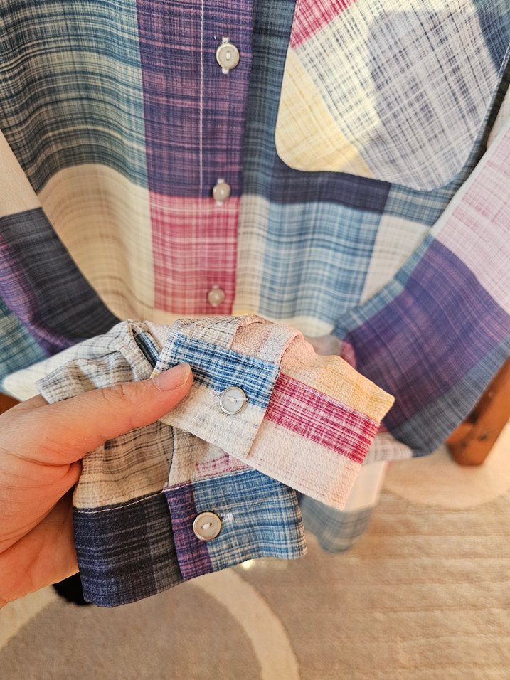 Düğmeli, Bol Kesim, Pastel Renkli Kadın Gömlek - Görsel 4