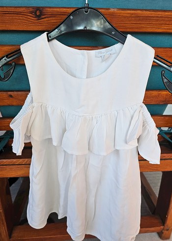 Kız Çocuk Beyaz Omuz Açık Fırfırlı Bluz - Görsel 5