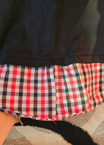 Siyah Uzun Kollu Gömlek Detaylı Triko - Görsel 3