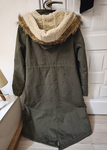 Kürklü Kapüşonlu Kaban - Görsel 4