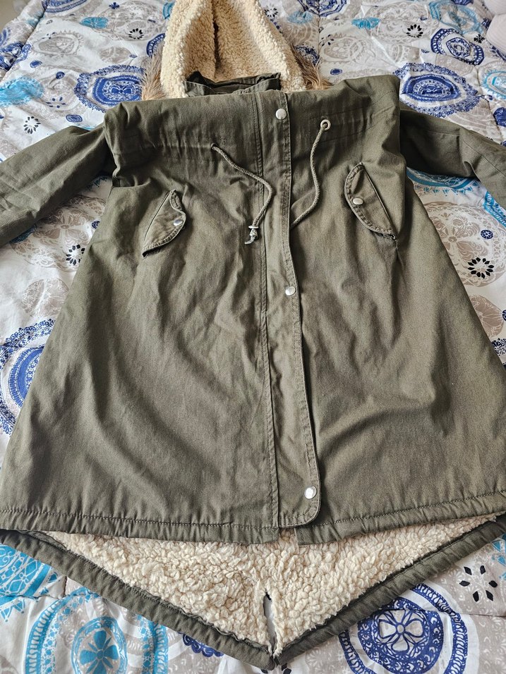 Kürklü Kapüşonlu Kaban - Görsel 5