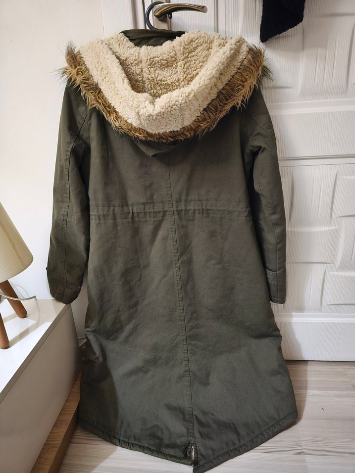 Kürklü Kapüşonlu Kaban - Görsel 4