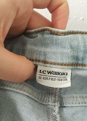 12-13 Yaş Beden mavi Renk Erkek çocuk kot pantolon bikez kullanıldı üzerinde tadilat yok b