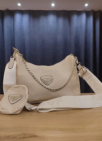 Prada Cüzdanlı Çanta 