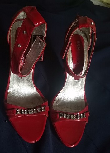 37 numara yazlık topuklu ayakkabı - Görsel 3