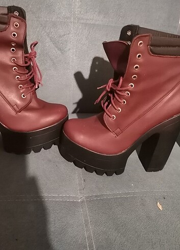 Bordo kısa bot - Görsel 2