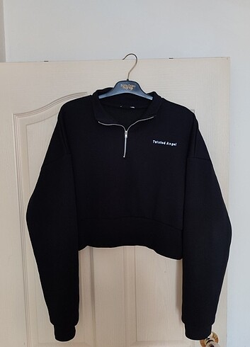 Siyah polarlı sweatshirt