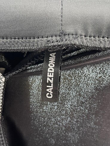 s Beden siyah Renk Calzedonia Tayt / Spor taytı %70 İndirimli.