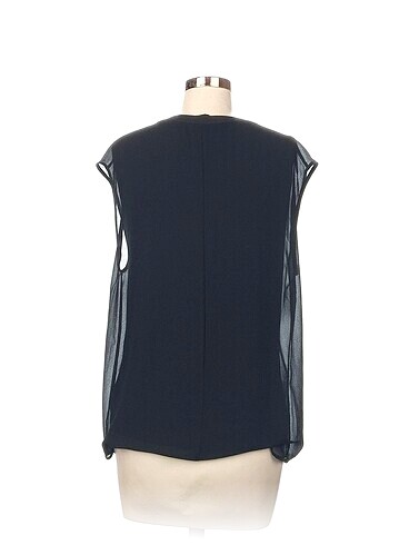 s Beden Zara Bluz %70 İndirimli.