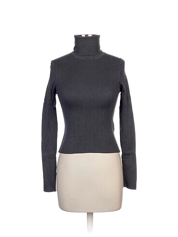 Zara Bluz %70 İndirimli.