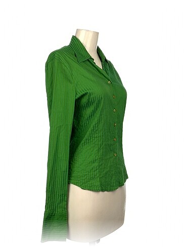 Diğer PreLoved Gömlek %70 İndirimli.