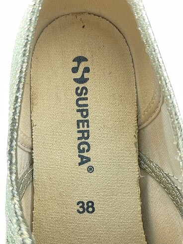 38 Beden çeşitli Renk Superga Spor Ayakkabı %70 İndirimli.