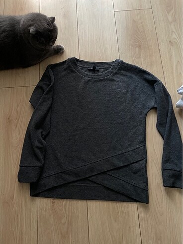 Mavi marka gri asimetrik sweatshirt