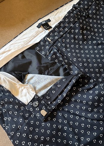 Siyah Desenli Kadın Kumaş Pantolon - Görsel 3