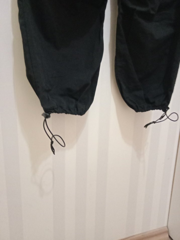 Siyah rahat paraşüt eşofman/pantolon - Görsel 4