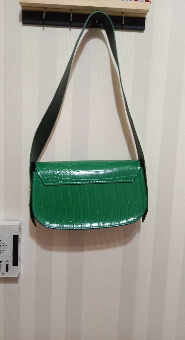 Yeşil Parlak Deri Kadın Çanta - Görsel 2